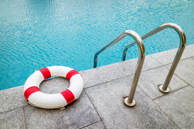 Swimming Pool Safety: Avoid a Swimming Accident this Season