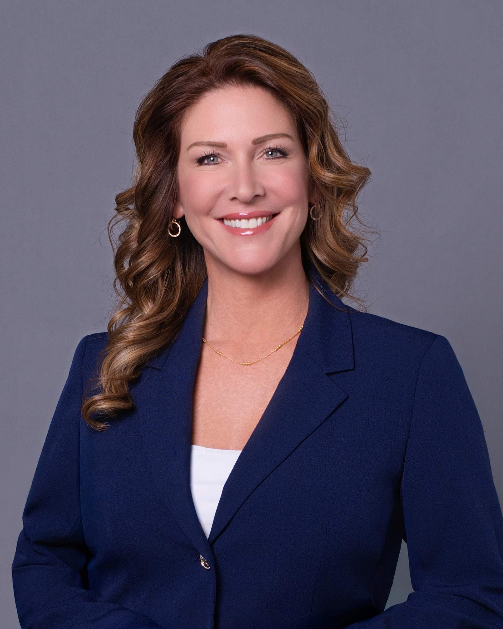 Heather Warner Headshot